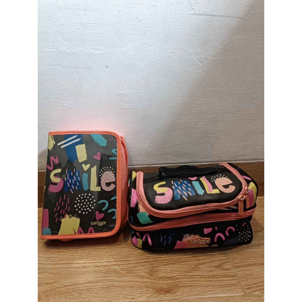 

preloved smiggle