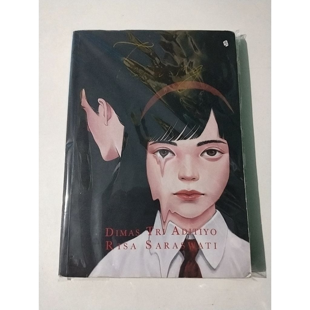 preloved novel tenung risa saraswati