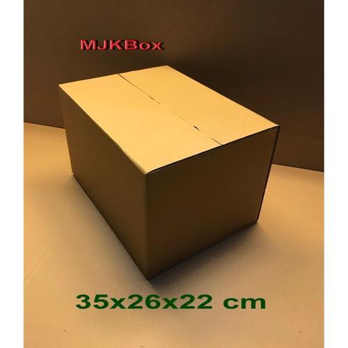 

Kardus / Karton / Box Uk.35x26x22 cm......ST