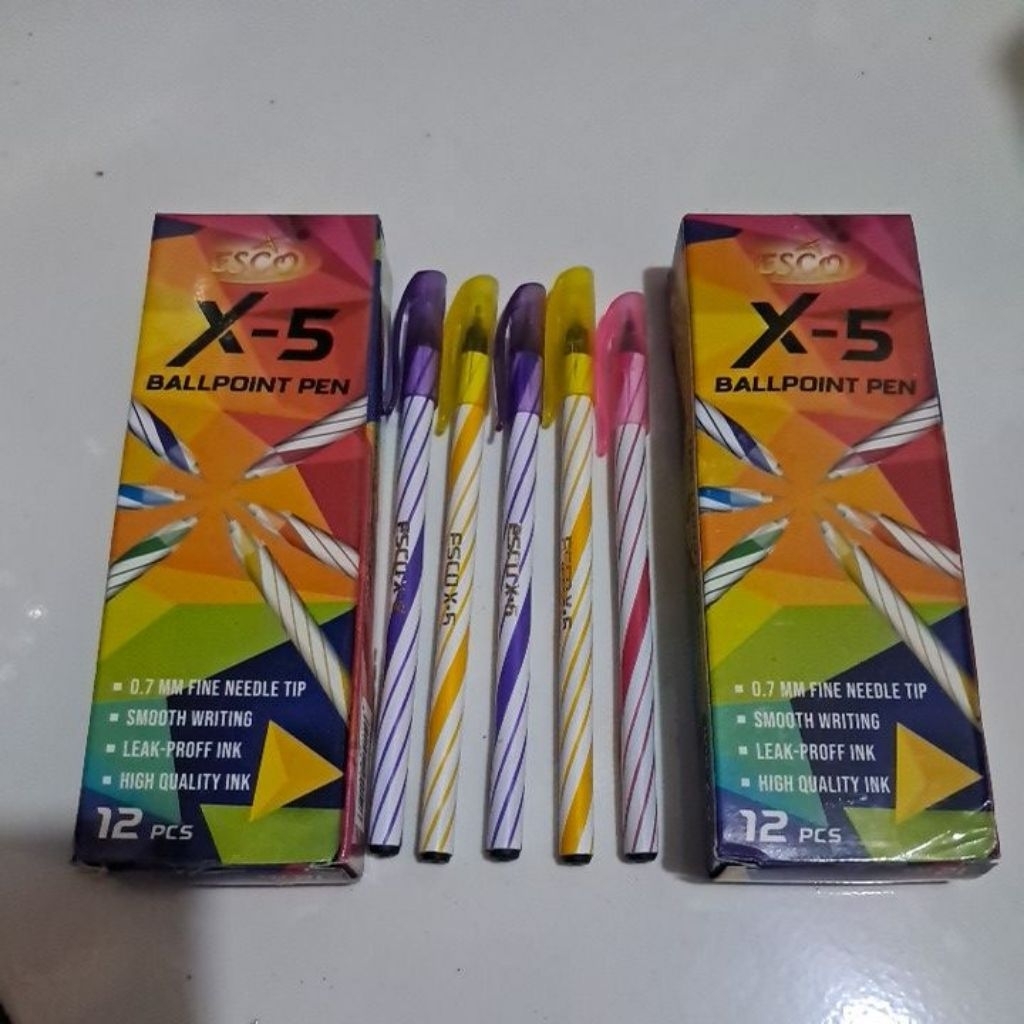 

Pulpen hitam Ballpoint pen X-5 1 pcs