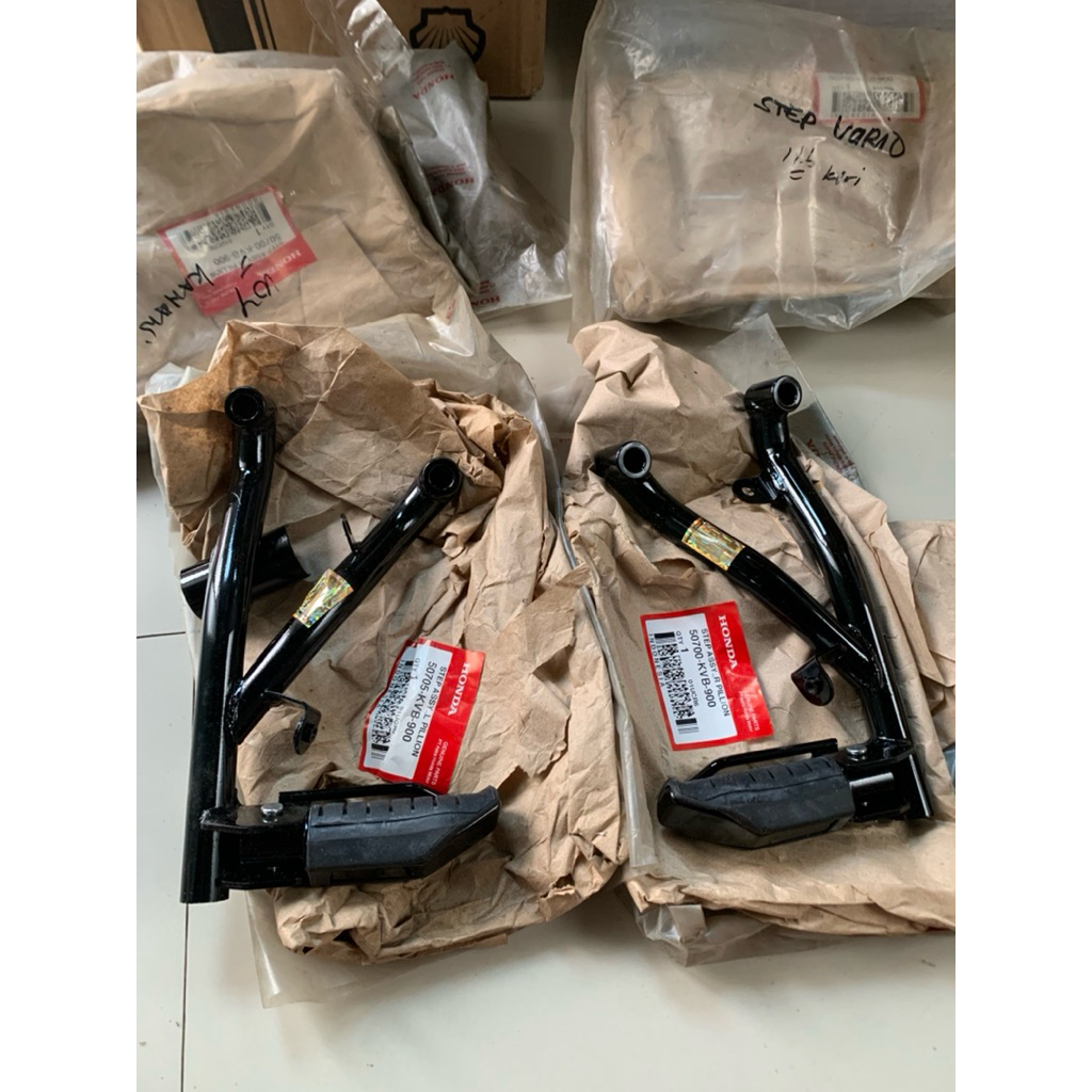 Step belakang assy vario 110 karbu vario 110 techno original