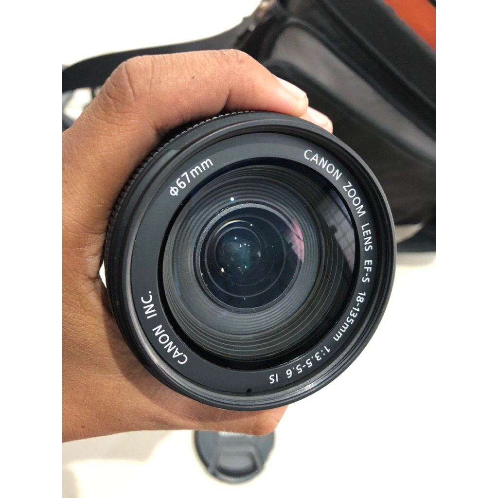 Lensa Canon 18-135mm