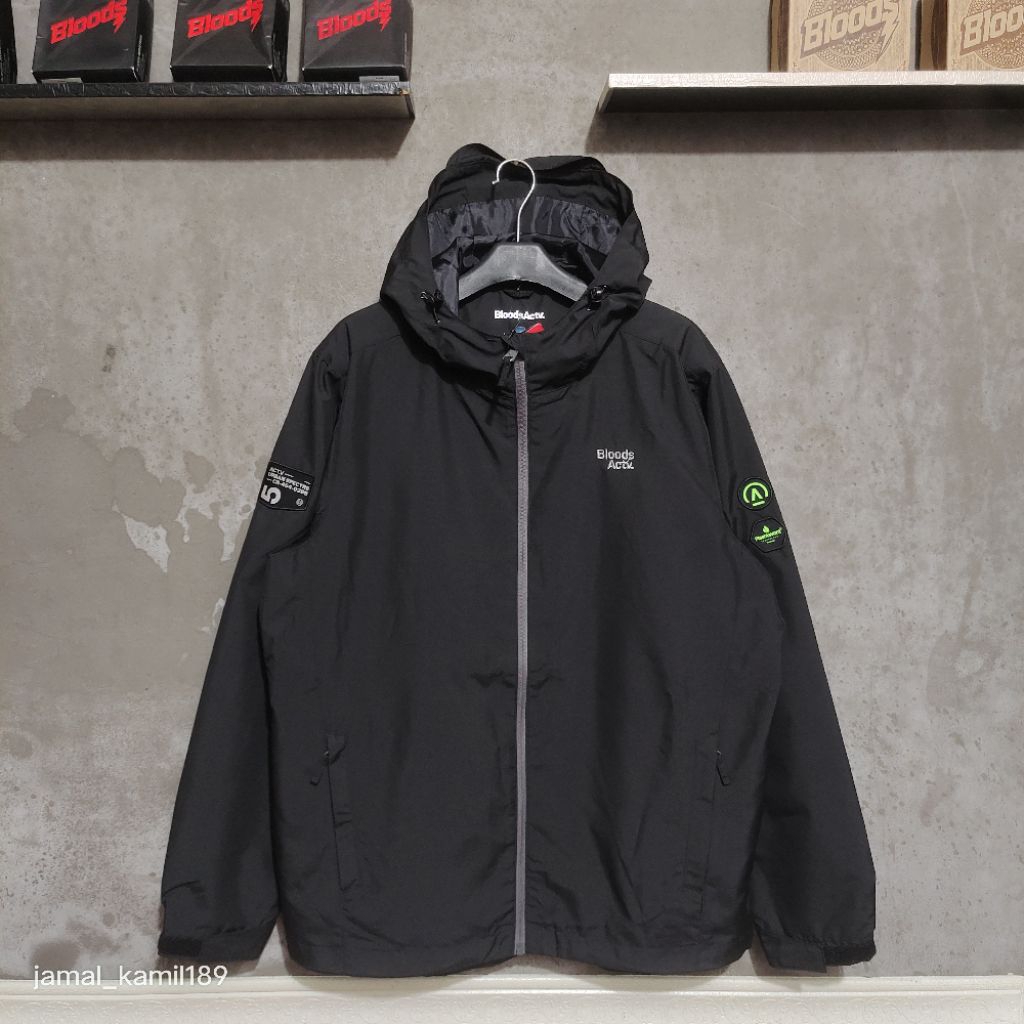 JACKET OUTDOOR BLOODS ACTV WALLACE BLACK ORIGINAL.!!