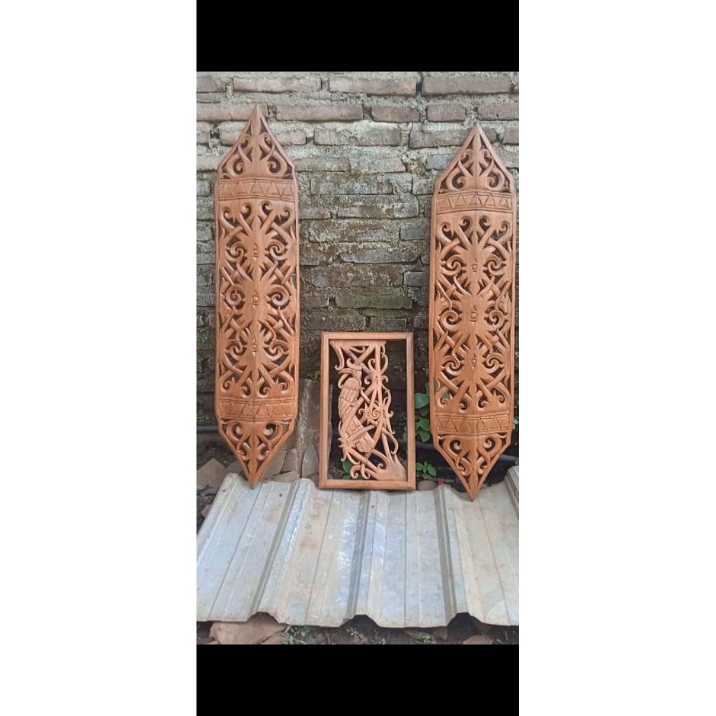 tameng dayak ukiran dayak  hiasan dinding