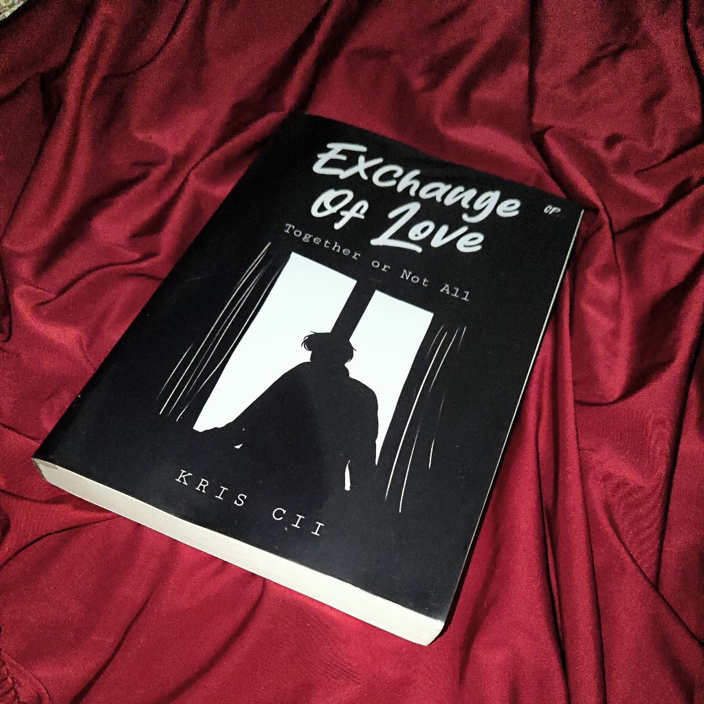 Preloved Novel Exchange Of Love - Kriss Cii