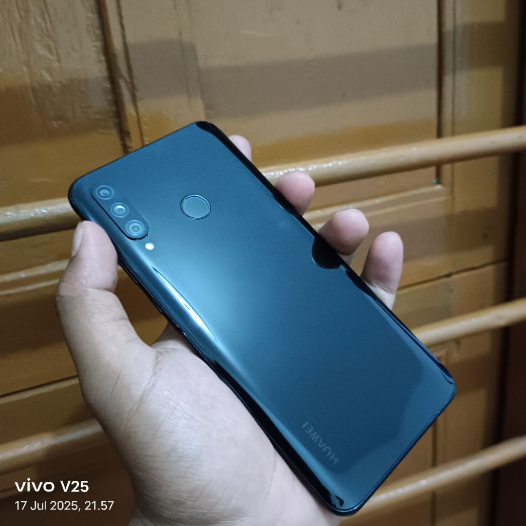 HP BEKAS HUAWEI P30 LITE