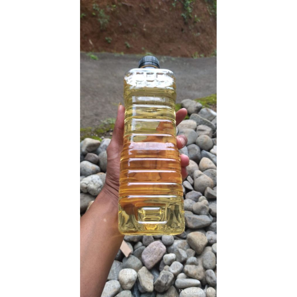 

Minyak kletik / minyak Kelapa 1 liter