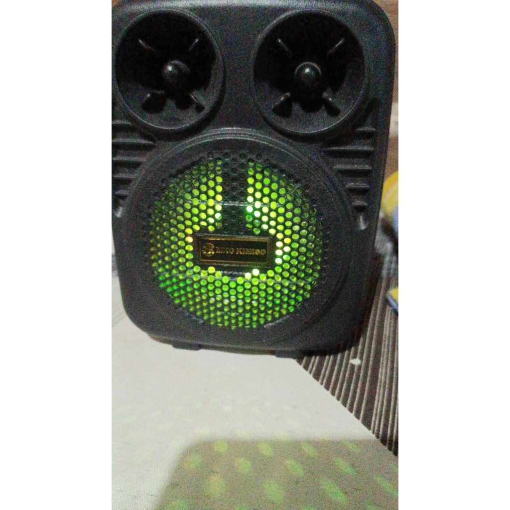 speaker aktif blouetot bekas seperti baru fungsi semua normal