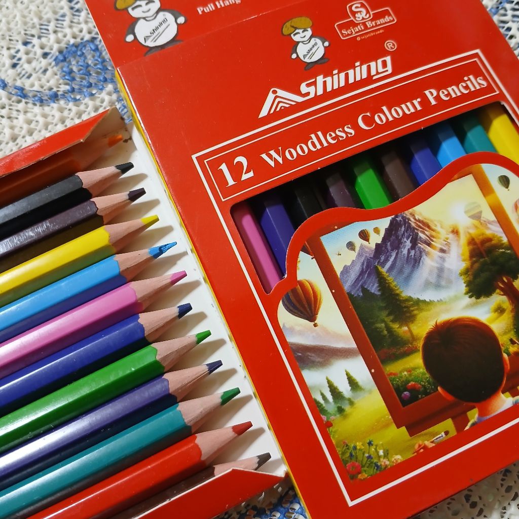 

Pensil Warna Shining (Kecil) 3mm Diameter Lead