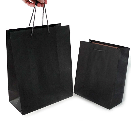 

PAPER BAG POLOS 20X30x10CM / Tas Bingkisan Parcel Ulang Tahun Lebaran