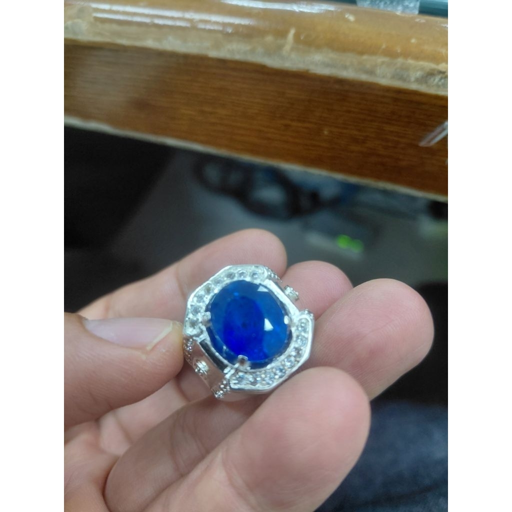 sintetil royal blue safir