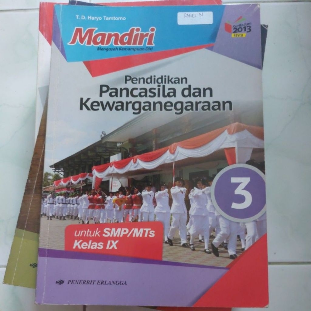 Preloved buku mandiri erlangga PKN kelas 3 SMP