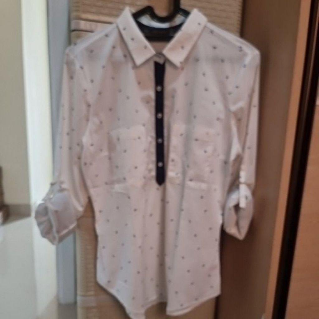 Preloved Atasan Kemeja Wanita Zara