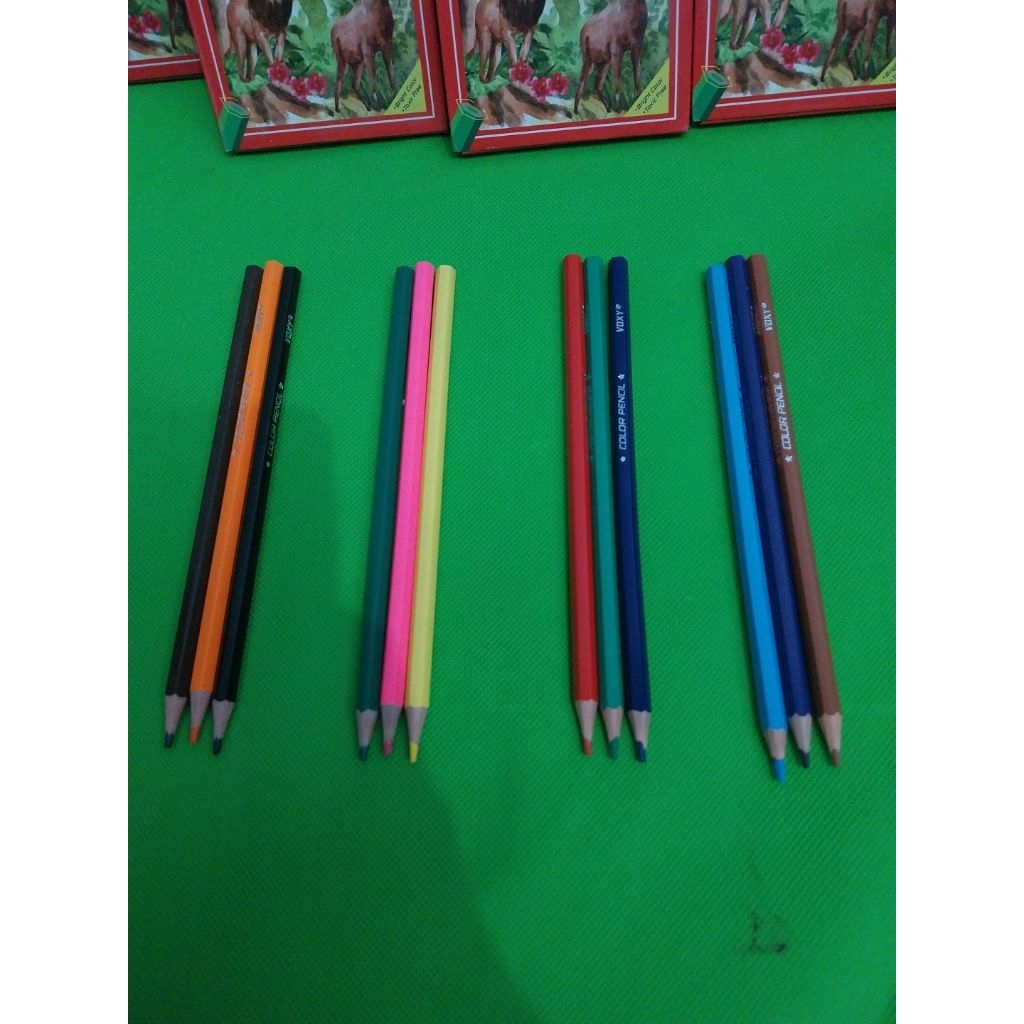 

pensil warna VOXY 12 superiorclassic colour pencils