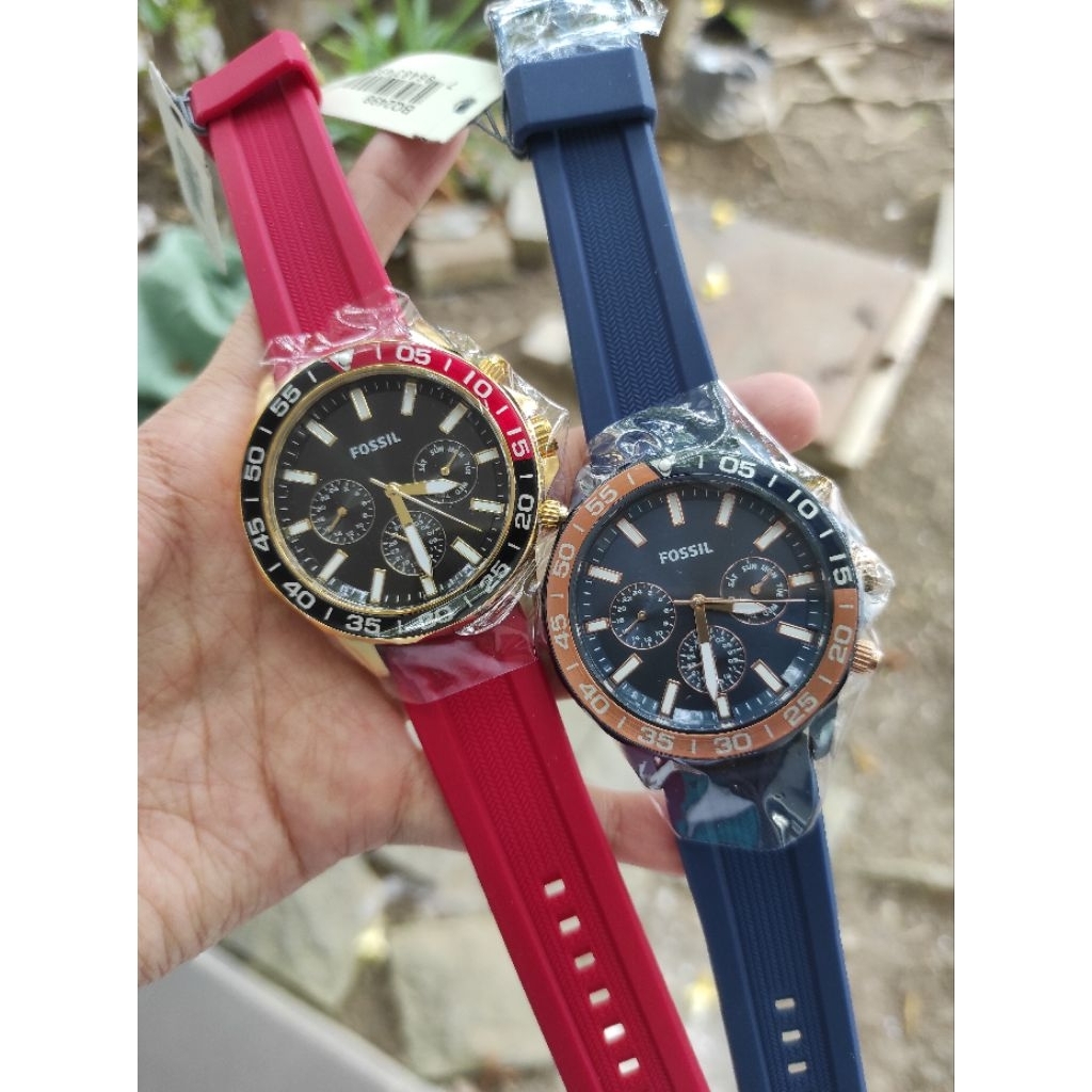 Jam tangan cowok BQ2498 BQ2499