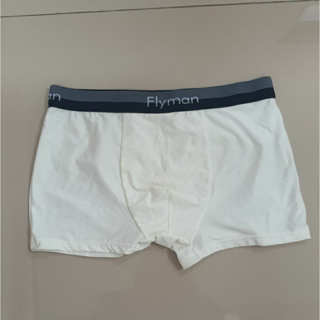 Celana Dalam Pria Flyman size M warna Putih