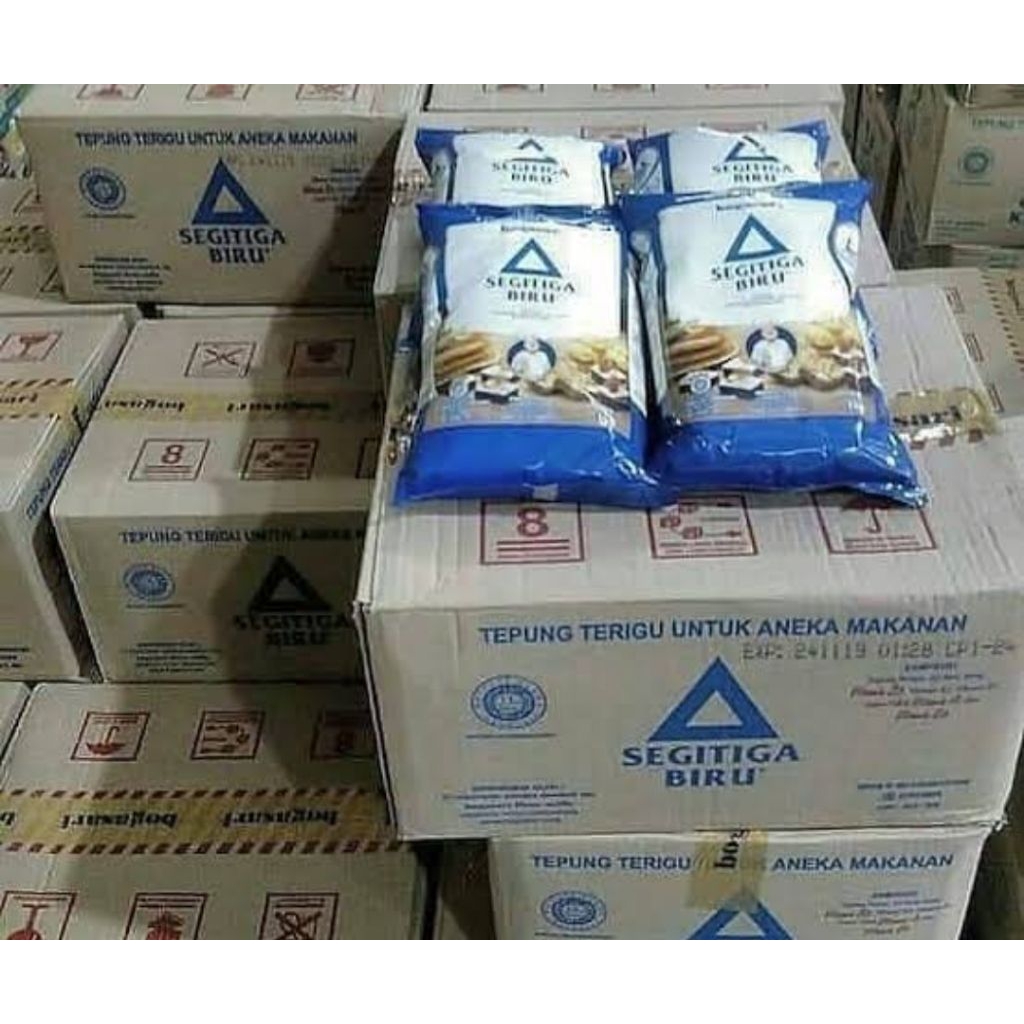

PAKET HEMAT TERIGU WENAAK SEGITIGA BIRU 1 KG DAN 500 GR 10 RB AN 1 DUS ISI 25 KG