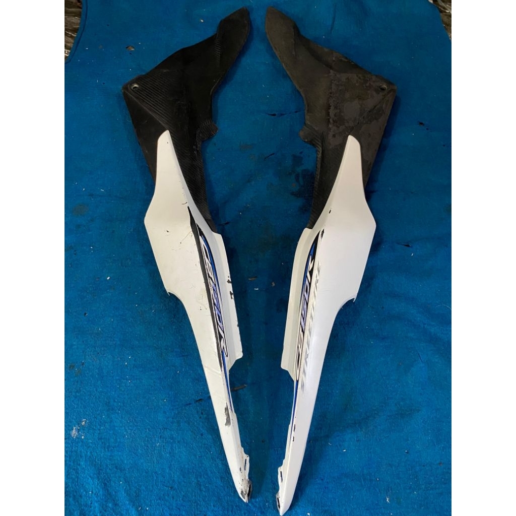 cover bodi body belakang set sambungan bodi depan bok aki depan honda cb 150 r old k15 original