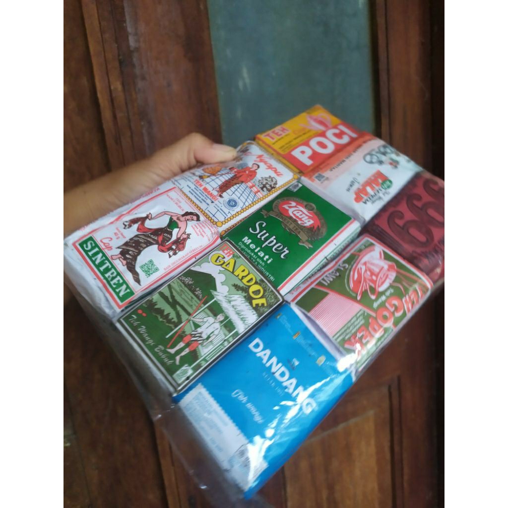 

teh solo berisi poci balap 999 nyapu 2tang gopek sintren gardoe dandang racikan es teh jumbo