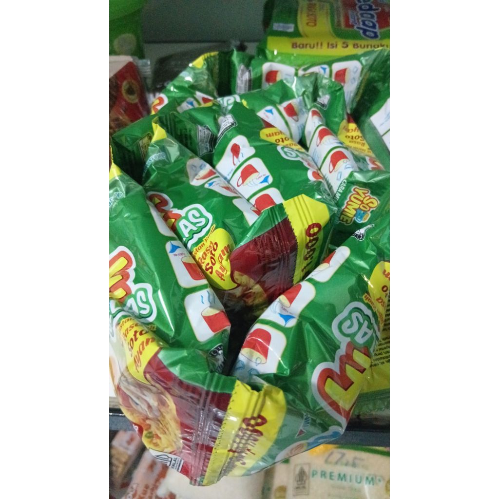 

mie so yumie gratis cangkir