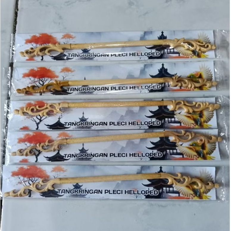 Tangkringan pleci ukir helopet bambu cina