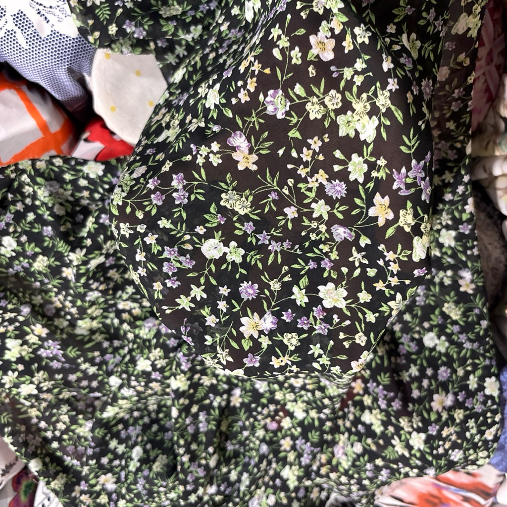 Kain Sifon Ceruty Motif Bunga Kecil – Lembut, Jatuh & Elegan untuk Gamis, Hijab & Tunik kebaya frds