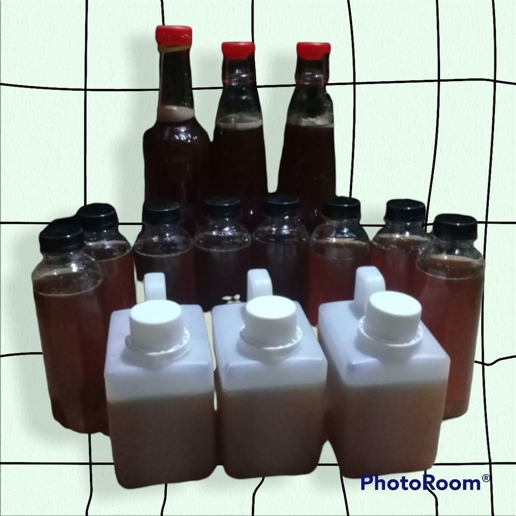 

Madu Hutan Hitam Ukuran 250ml