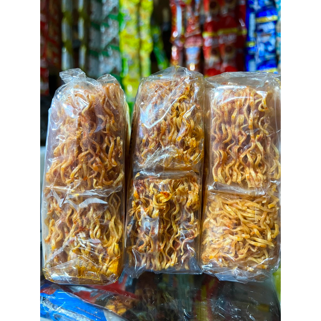 

Snack Jadul Mie Kering Kremes 1 Pak isi 10pcs