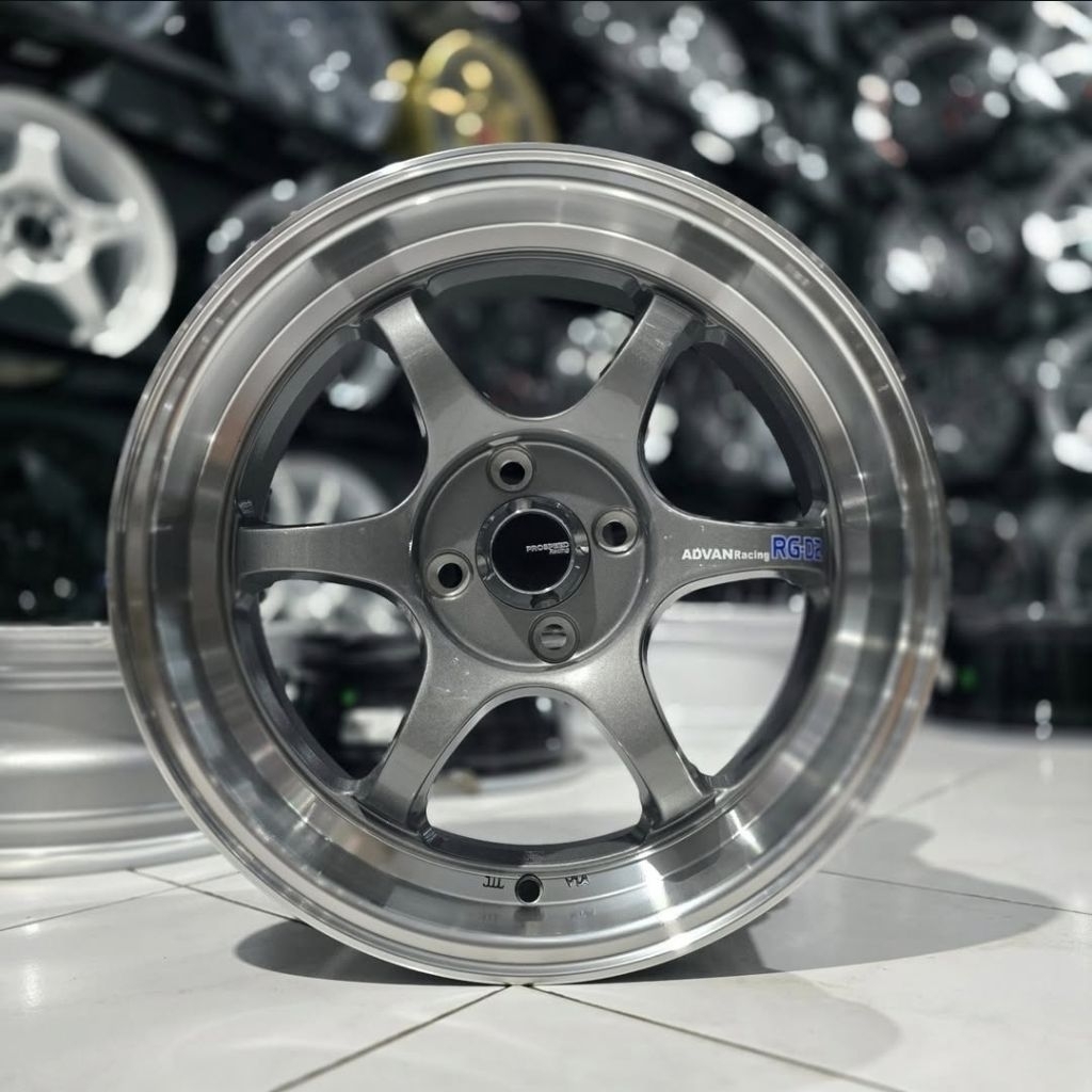 Velg mobil racing ring 16 Advan model Rgd 2 pelek mobil resing R16 mobil agya brio calya ayla sigra 