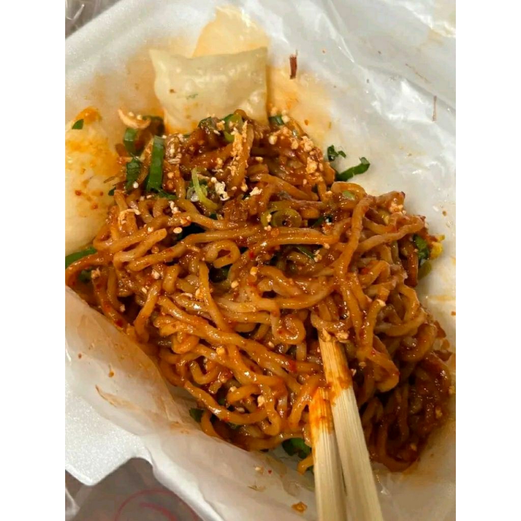 

Mie Jebew Tasik Level Pedas