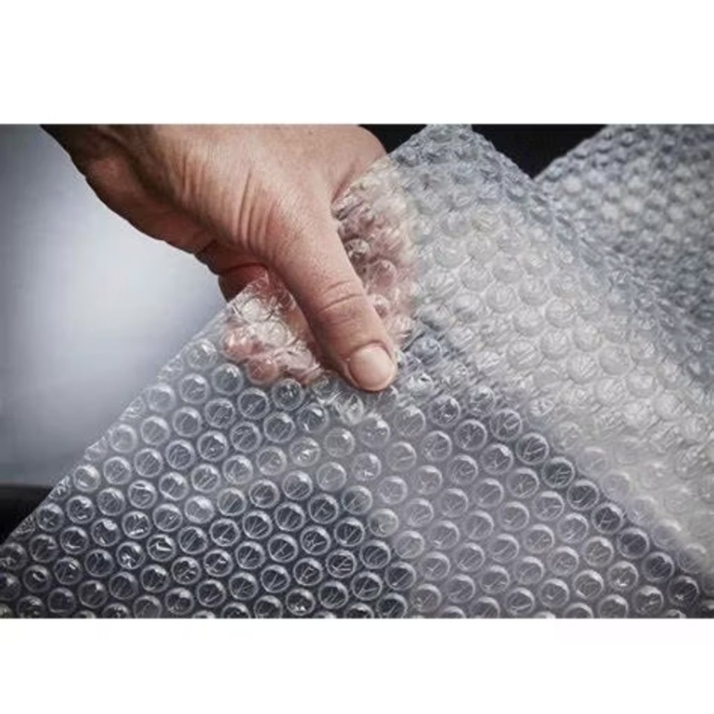 

Bubble wrap tambahan untuk paking untuk keamananpaket