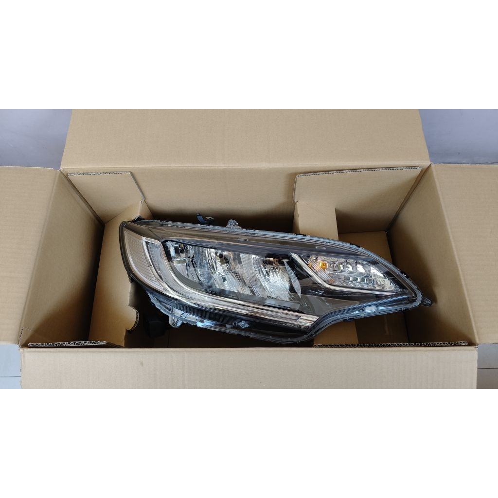 Lampu depan headlamp Honda jazz GK 5