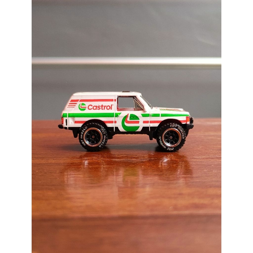 Mobil Mainan Hotwheels Range Rover Classic GRX34 Loose Promo Termurah Kondisi Mulus - Preloved (Beka