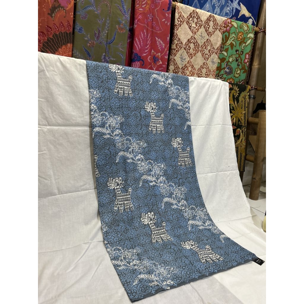 Batik Cap Semarangan Motif Warak Kawung