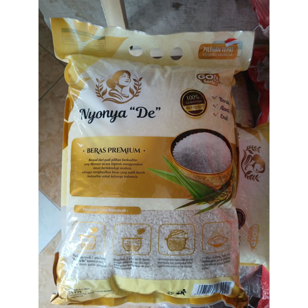 

Beras Premium Nyonya De 5Kg
