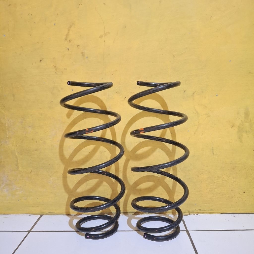 Per Keong Toyota Yaris Bakpao Depan Original2pcs