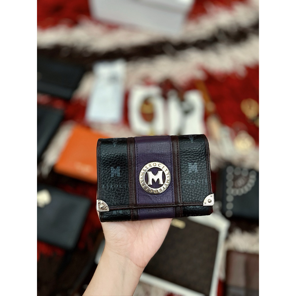 Preloved Dompet Metrocity