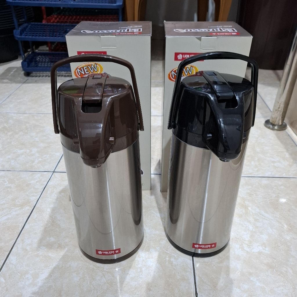 Termos pencet/Termos air panas espresso 1,9 liter