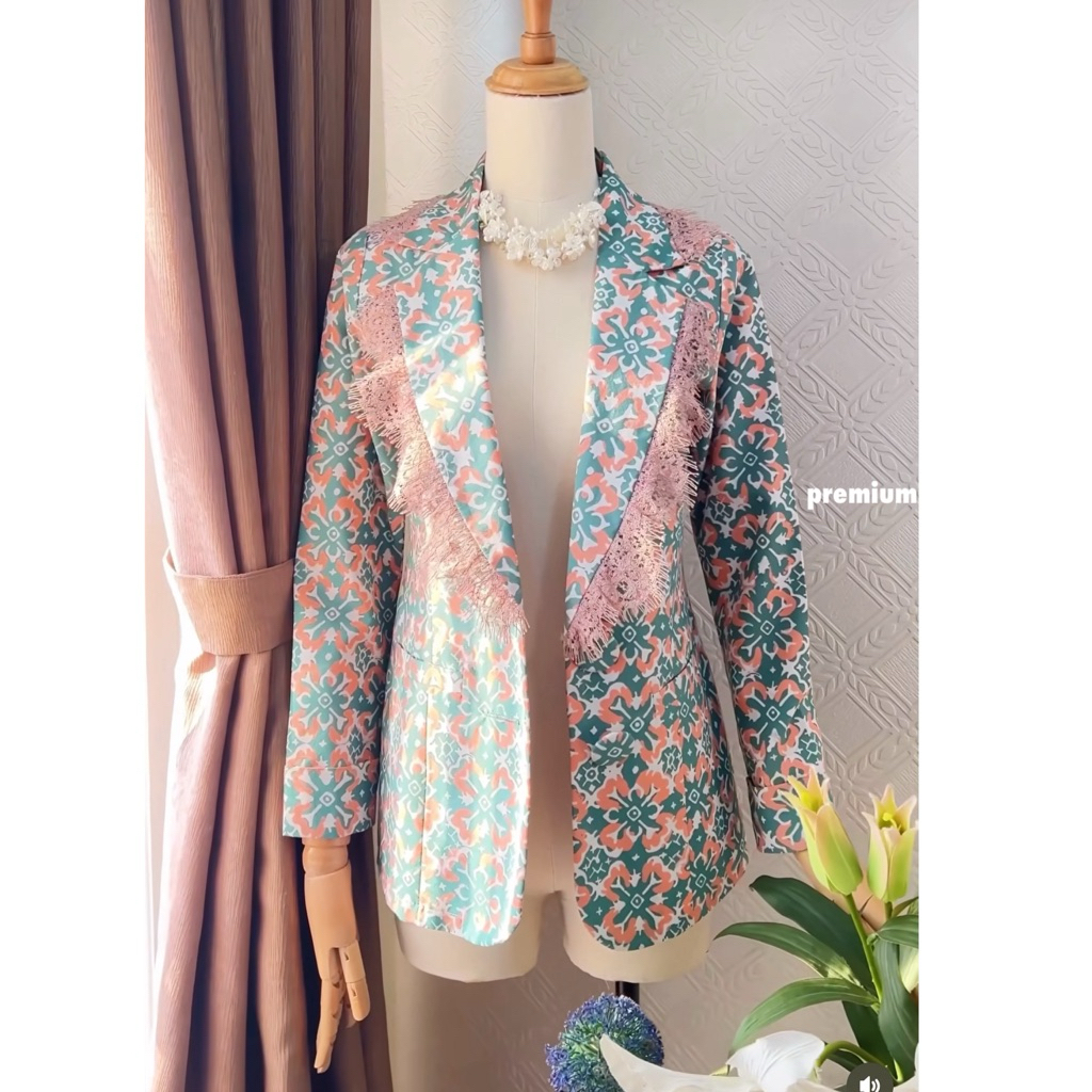 OUTER RENDA BATIK WANITA