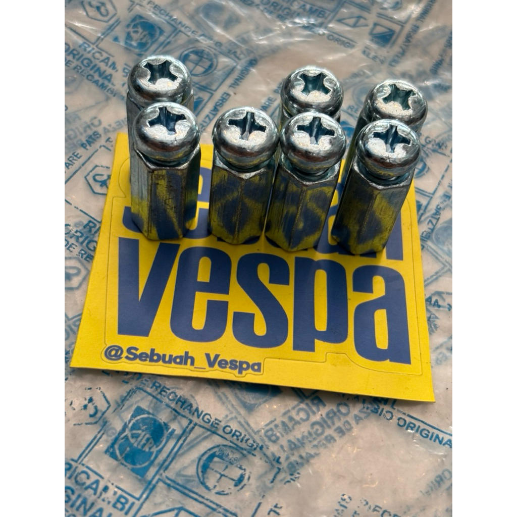 Mur Baut Wheeldop Vespa Velg Ban Ring 10 Largeframe Sprint / Super / PX / Exclusive / Excel