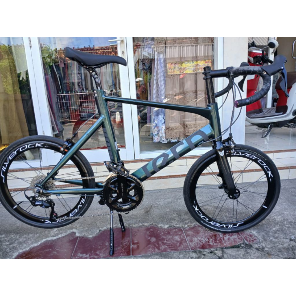 MINIVELO TERN SURGE Full 105