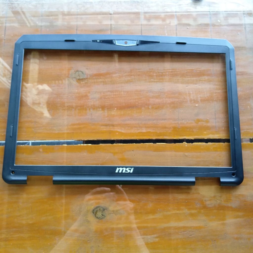casing frame laptop MSI ms 1763 model gt70