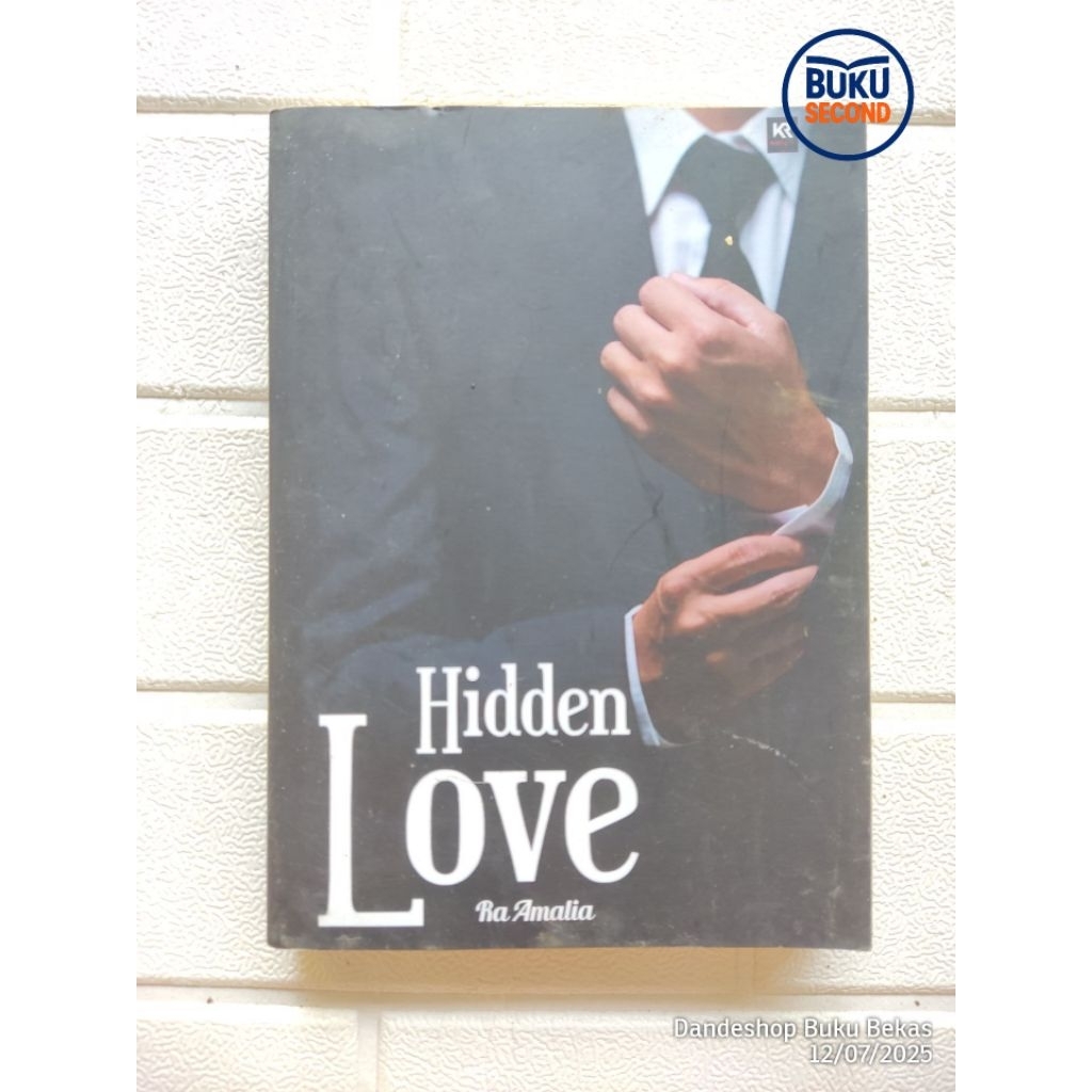 Hidden Love oleh Ra Amalia - Novel Bekas Preloved ORIGINAL