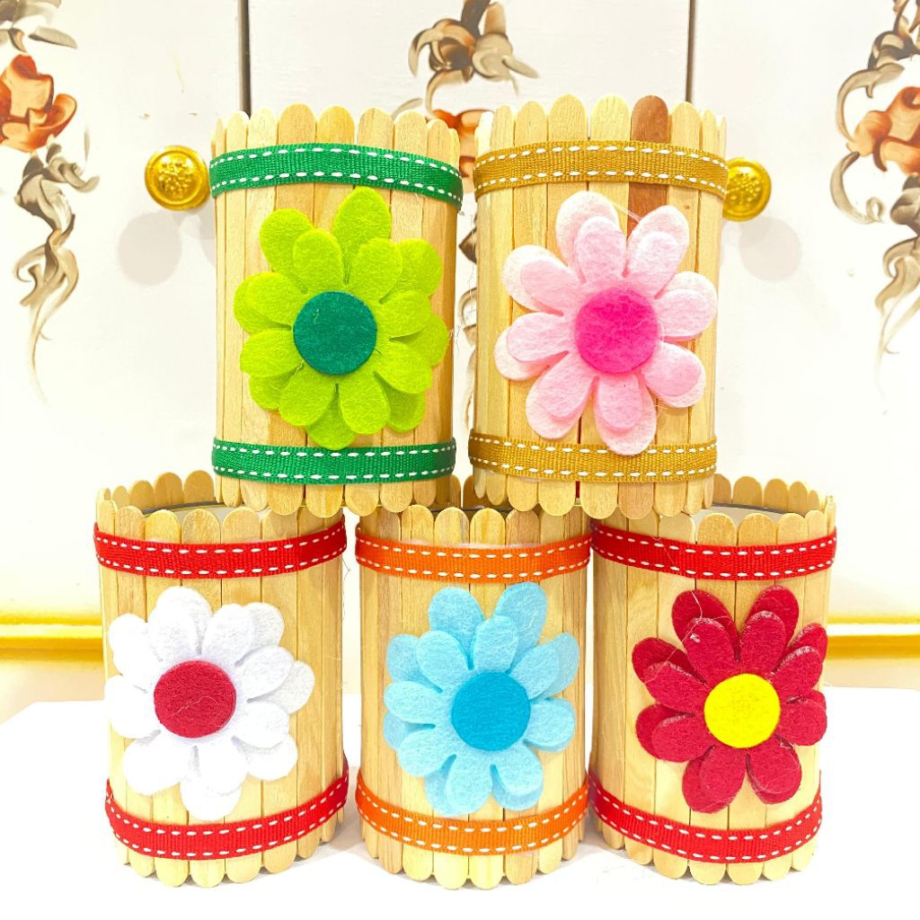 

Prakarya kerajinan tempat pensil dari kaleng stick