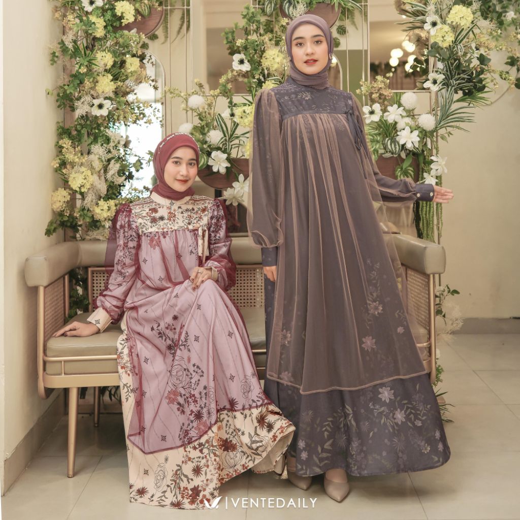 Savika Dress By Ventedaily