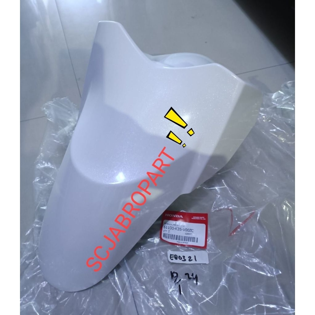 FENDER FR WHITE HONDA PCX CBU K35 ...61100 K35 V00ZC......ORI AHM