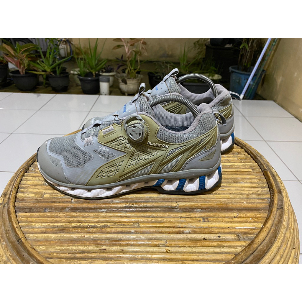 sepatu blackyak outdoor goretex