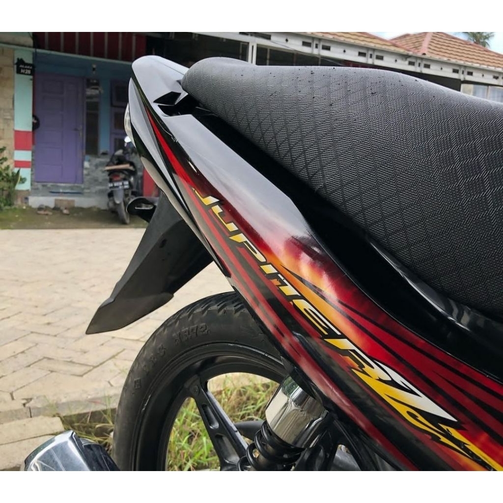 Striping Lis Sticker Standar Original Yamaha Jupiter Z Merah 2008 2009 Cw Sticker Jupiter Z Cw Merah