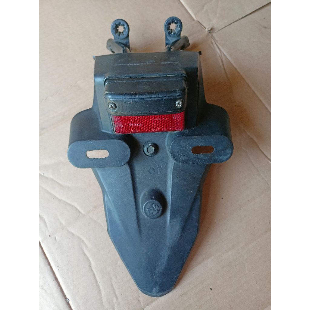 Spakbor belakang CBR250R THAILAND CBU