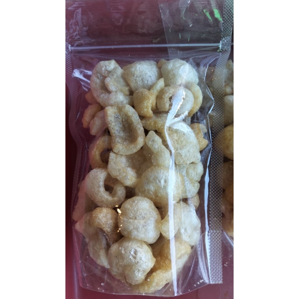 

Kerupuk Kulit Babi Gurih Renyah 50gr Homemade